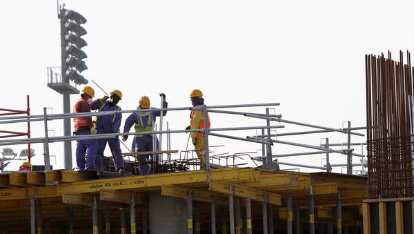 عمال في قطر - سبوتنيك عربي
