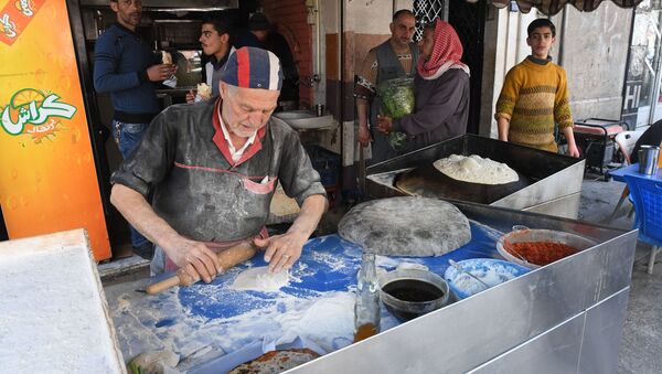 مخبز في مدينة حماة، سوريا - سبوتنيك عربي