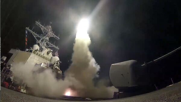 انطلاق صاروخ من سفينة حربية أمريكية - سبوتنيك عربي