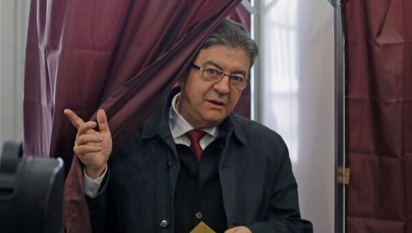 مرشح جبهة اليسار جان لوك ميلانشون في الانتخابات الفرنسية - سبوتنيك عربي