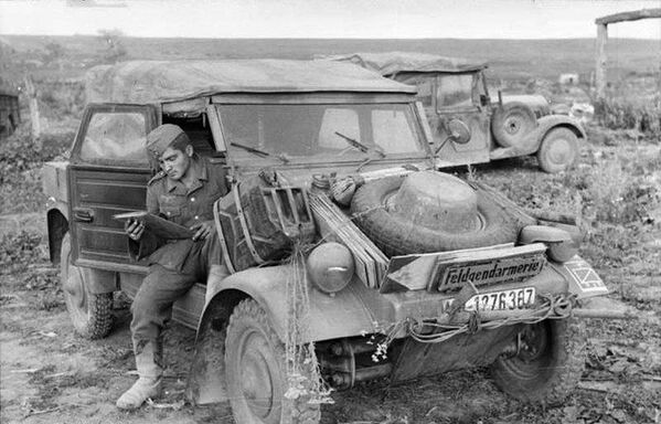 السيارات العسكرية الألمانية كوبيلواغن (Kubelwagen)، عام 1943 - سبوتنيك عربي