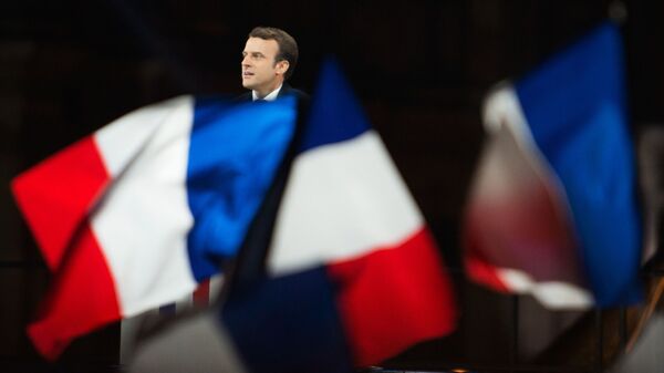 قائد حركة إلى الأمامّ إيمانويل ماكرون يفوز في الانتخابات الرئاسية الفرنسية - سبوتنيك عربي