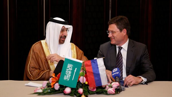 وزير الطاقة الروسي ألكسندر نوفاك ونظيره السعودي خالد الفالح - سبوتنيك عربي