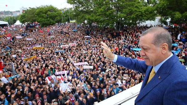 أردوغان أمام حشد من أنصاره - سبوتنيك عربي
