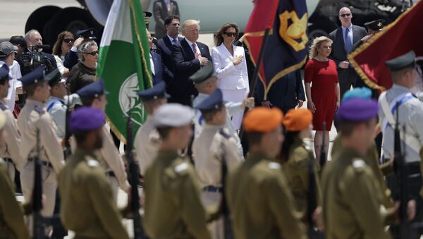 الرئيس دونالد ترامب وزوجته ميلانيا ترامب يصلان مطار بن غوريون، 22 مايو/ آيار 2017 - سبوتنيك عربي