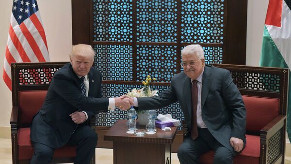 الرئيس الأمريكي والفلسطيني - سبوتنيك عربي