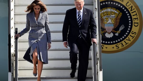 رحلة الرئيس الأمريكي دونالد ترامب وزوجته ميلانيا ترامب إلى دول الشرق الأوسط ومن ثم إلى أوروبا - وهنا يصل الرئيس ترامب إلى بروكسل، بلجيكا 24 مايو/ آيار 2017 - سبوتنيك عربي