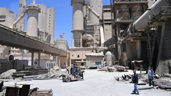 مصنع الاسمنت في طرطوس، في سوريا - سبوتنيك عربي