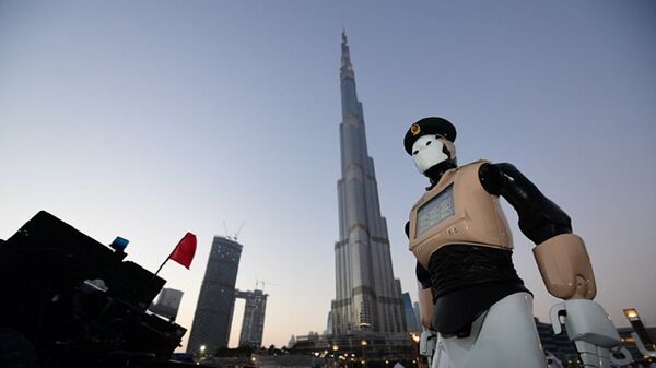 تزويد شرطة دبي بروبوتات - سبوتنيك عربي