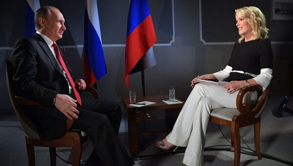 الرئيس بوتين خلال مقابلة مع ميغي كيللي (3 يونيو/2017) - سبوتنيك عربي