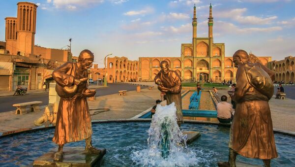 مجمع ميدان أمير جقماق، وهو و أحد أكبر وأقدم المباني التاريخية في إيران، شيد قبل 600 عام في يزد - سبوتنيك عربي