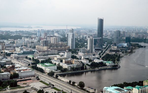 مشهد لمدينة يكاتيرينبورغ من نافذة البرج التجاري فيسوتسكي، روسيا - سبوتنيك عربي