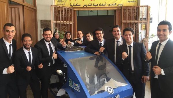 السيارة الثلاثية طلاب جامعة حلوان - سبوتنيك عربي