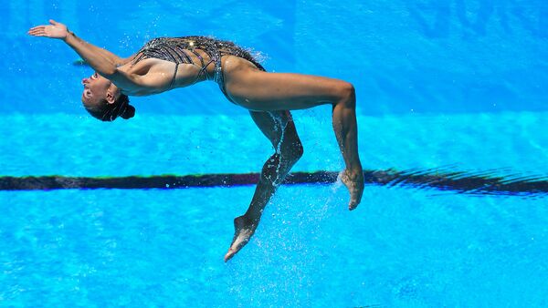 فريق روسيا للألعاب الأولمبية في السباحة الإيقاعية في بودابشت  - سبوتنيك عربي