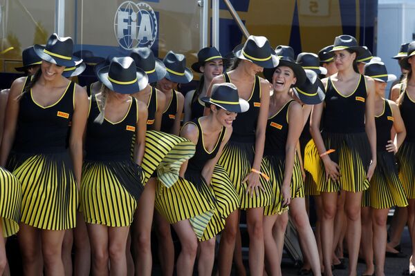 فتيات الجائزة الكبرى فورمولا-1 في بودابست، المجر 30 يوليو/ تموز 2017 - سبوتنيك عربي