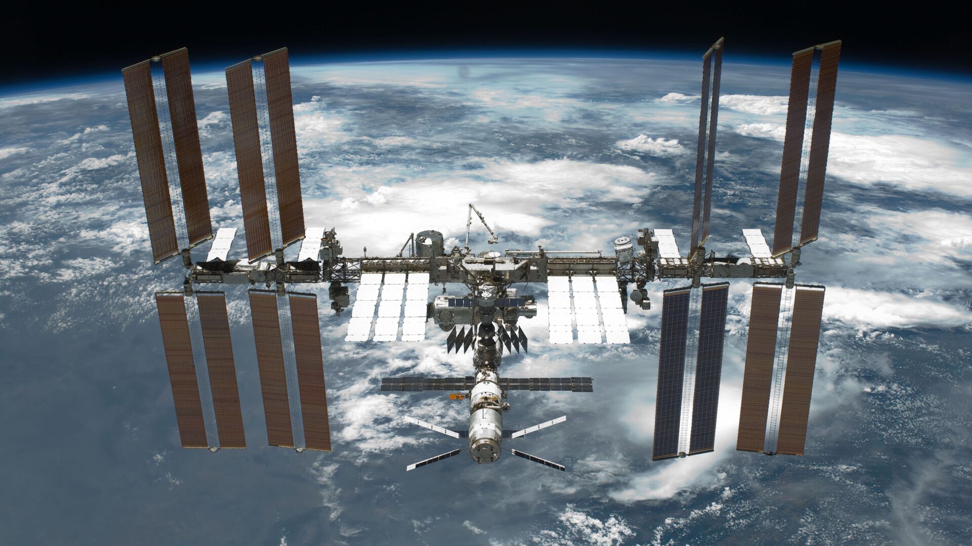 محطة الفضاء الدولية - سبوتنيك عربي, 1920, 18.04.2021
