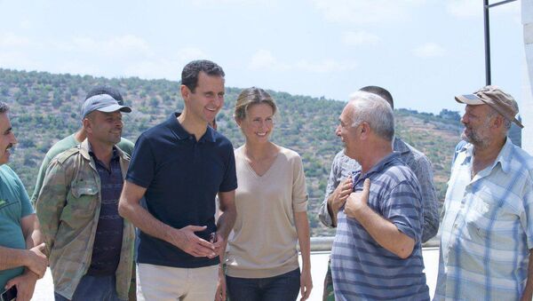 الأسد وزوجته في طرطوس - سبوتنيك عربي