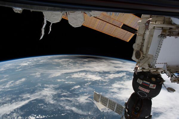 منظر كسوف الشمس في الولايات المتحدة من متن المحطة الفضائية الدولية - سبوتنيك عربي
