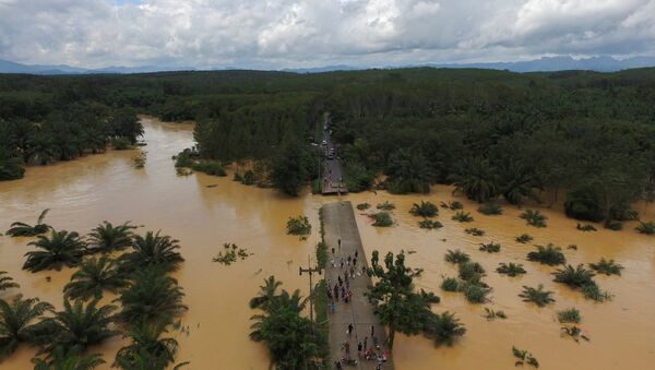 فيضانات نيجيريا تتسبب في تشريد أكثر من 100 ألف شخص - سبوتنيك عربي