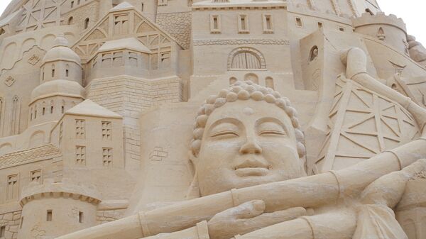 تمثال بوذا من الرمال - سبوتنيك عربي