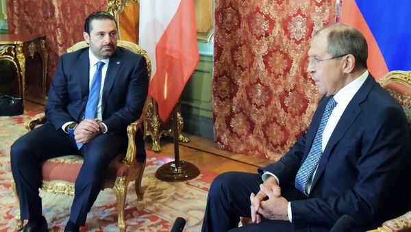 وزير الخارجية الروسي سيرغي لافروف مع رئيس الحكومة اللبنانية سعد الحريري - سبوتنيك عربي
