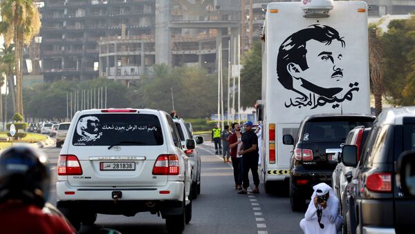 غرافيتي لأمير قطر الشيخ تميم على السيارات - سبوتنيك عربي