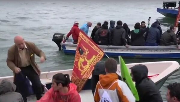 سكان البندقية يتظاهرون ضد الرحلات البحرية - سبوتنيك عربي