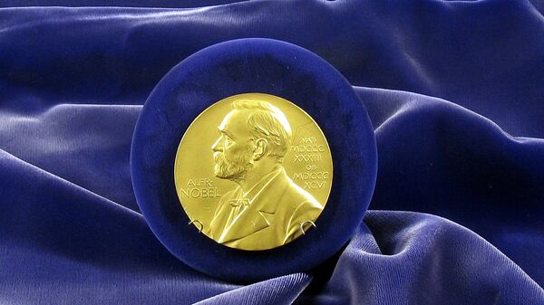 ميدالية جائزة نوبل - سبوتنيك عربي