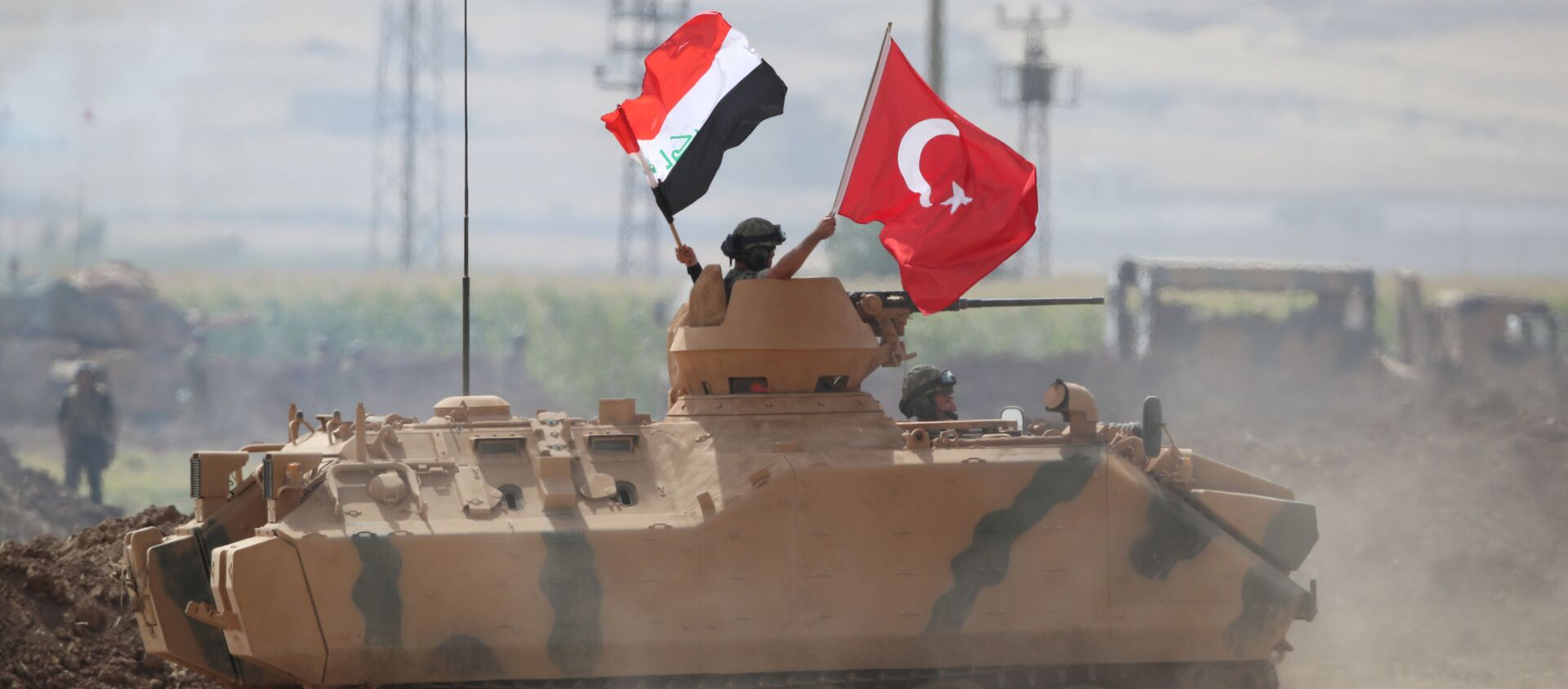المناورات التركية العراقية في جنوب شرق تركيا، قرب الحدود مع العراق، 26 سبتمبر/ أيلول 2017 - سبوتنيك عربي, 1920, 25.02.2021