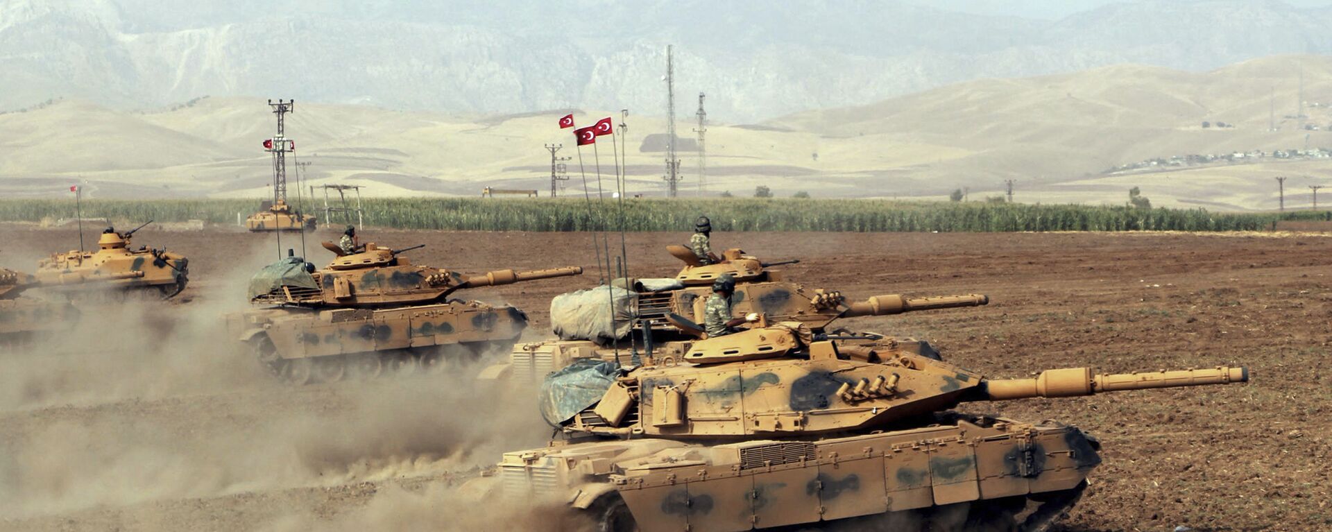 المناورات التركية العراقية في جنوب شرق تركيا، قرب الحدود مع العراق، 26 سبتمبر/ أيلول 2017 - سبوتنيك عربي, 1920, 13.03.2024