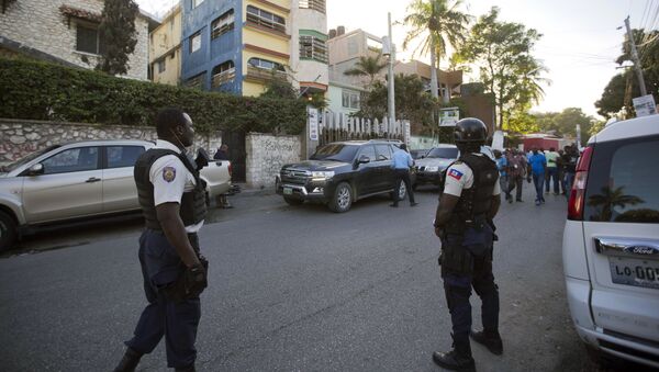 اشتباكات عنيفة في هاييتي احتجاجا على زيادة الضرائب المفروضة على السلع اليومية - سبوتنيك عربي
