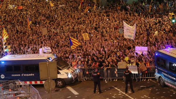 متظاهرون في كتالونيا - سبوتنيك عربي