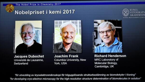 العلماء الثلاثة الحاصلين على جائزة نوبل في الكيمياء - سبوتنيك عربي