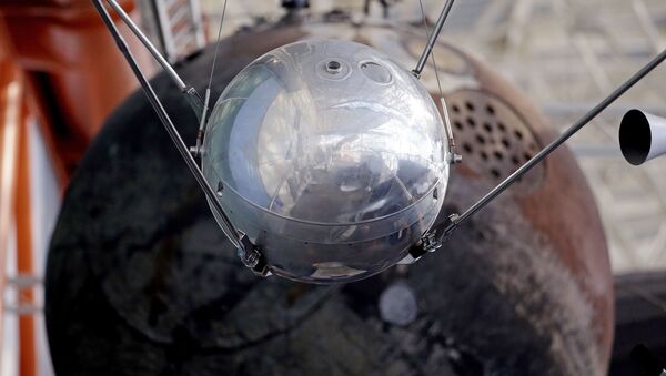 أول قمر صناعي سوفيتي زيمليا في متحف سياتل - سبوتنيك عربي