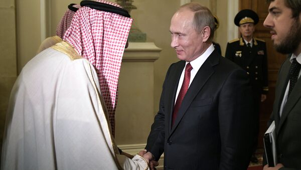 لقاء الرئيس الروسي مع الملك السعودي في موسكو، 5 أكتوبر/تشرين الأول 2017 - سبوتنيك عربي