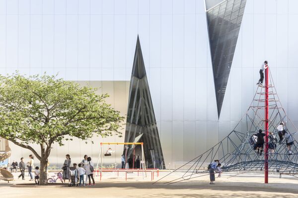متحف هوكوساي سوميدا في طوكيو للمصور، لاوريان غينيتو، المتأهل للنهائي في فئة التصميم الخارجي - سبوتنيك عربي