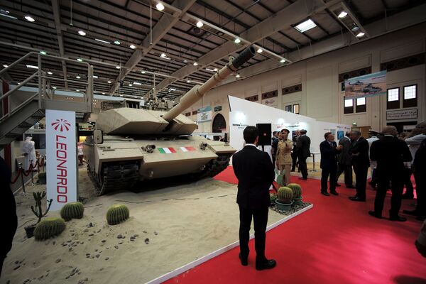 المعرض العسكري الدولي في البحرين (BIDEC-2017) - الدبابة Leonardo's M60A3 - سبوتنيك عربي