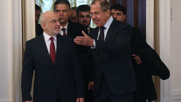 لقاء وزير الخارجية الروسي سيرغي لافروف مع نظيره العراقي في موسكو، 23 أكتوبر 2017 - سبوتنيك عربي