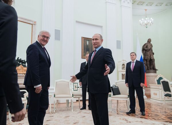 لقاء الرئيس فلاديمير بوتين والرئيس الاتحادي لجمهورية ألمانيا فرانك فالتر شتاينماير في موسكو - سبوتنيك عربي