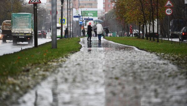 الجو في موسكو - أمطار - مطر - روسيا - سبوتنيك عربي