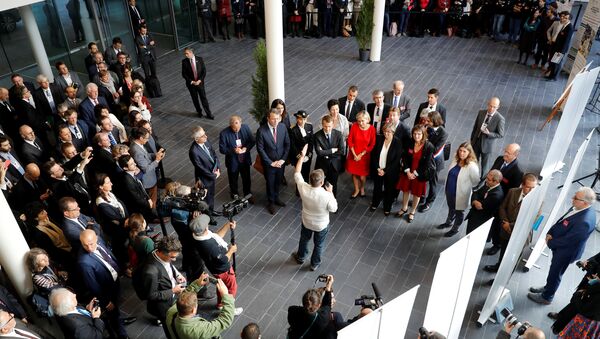 الرئيس الفرنسي إيمانويل ماكرون يحضر افتتاح معهد الرياضيات في أورساي - سبوتنيك عربي