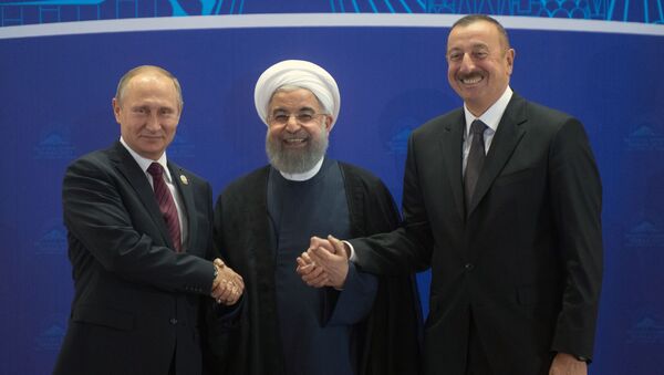 رئيس روسيا فلاديمير بوتين و رئيس أذربيجان إلهام علييف ورئيس إيران حسن روحاني في طهران، إيران 1 نوفمبر/ تشرين الثاني 2017 - سبوتنيك عربي