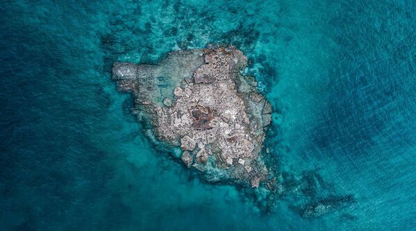 صورة بعنوان مفقود في الجنة - جزيرة صخرية وحيدة في غرب أستراليا - سبوتنيك عربي