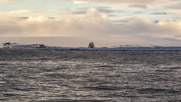 أرخبيل أرض فرانس جوزيف في بحر بارنتس في منطقة القطب الشمالي - سبوتنيك عربي