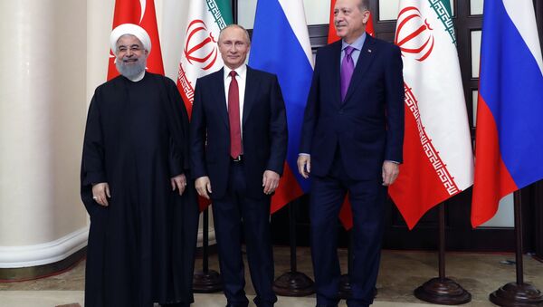 لقاء ثلاثي يجمع بوتين مع أردوغان وروحاني في سوتشي - سبوتنيك عربي