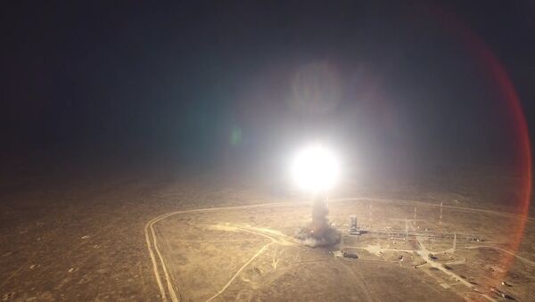 إطلاق صاروخ توبول من موقع كابوستين يار - سبوتنيك عربي