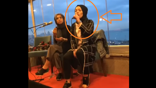 وفاة فتاة تركية أثناء أدائها أغنية مت يا حب - سبوتنيك عربي