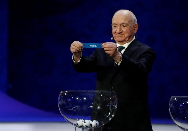 نيكيتا سيمونيان في قرعة كأس العالم نيكيتا سيمونيان في قرعة كأس العالم - سبوتنيك عربي