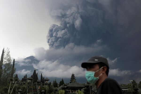 ثوران بركان أغونغ في بالي، إندونيسيا - سبوتنيك عربي