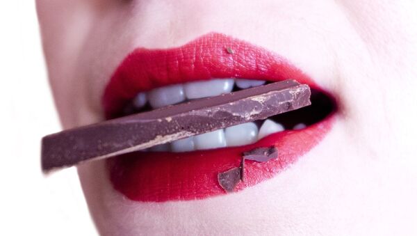 Chocolate lips - سبوتنيك عربي